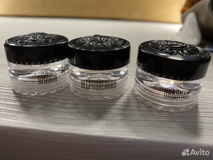 Тени tammy tanuka