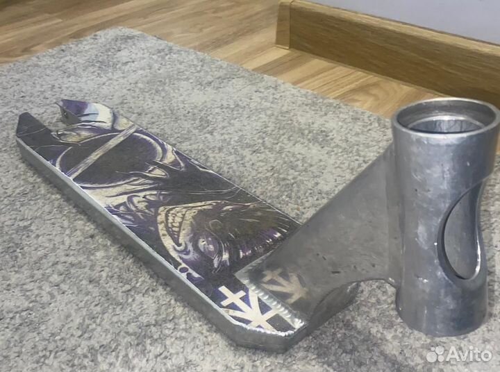 Продам самокат и детали