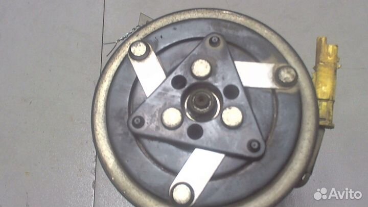 Компрессор кондиционера Peugeot 208, 2014