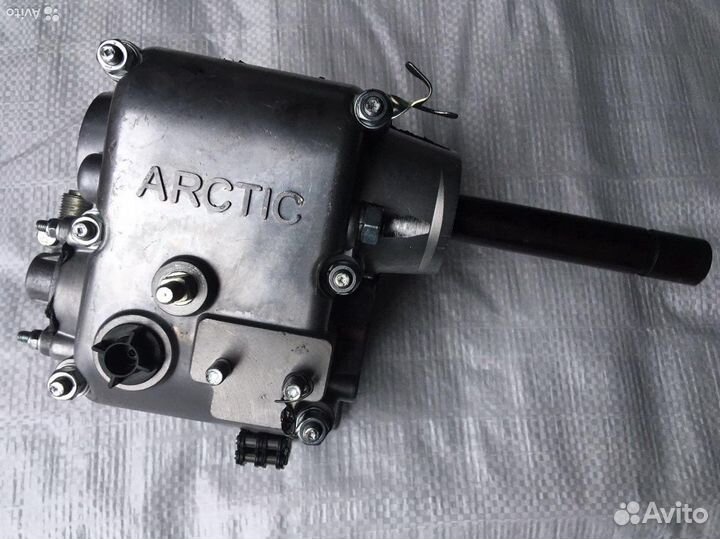 Коробка реверса на снегоход Буран старого образца