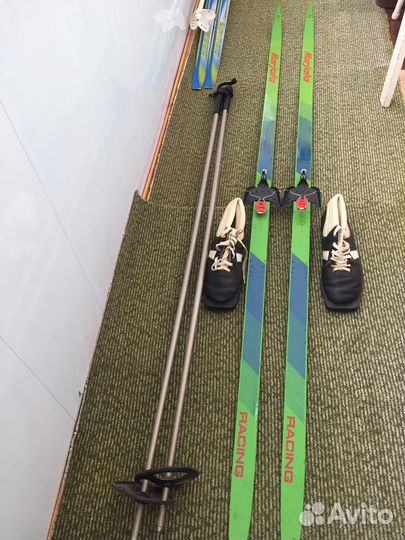 Беговые лыжи