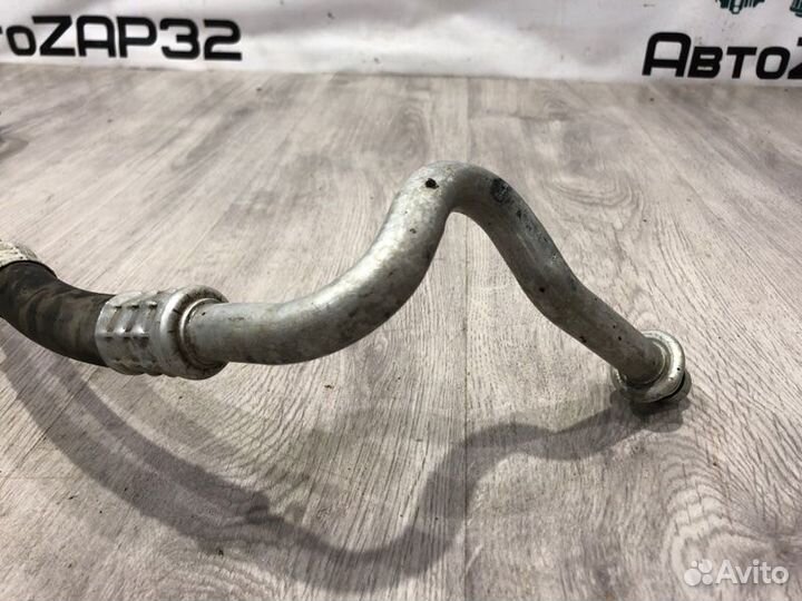 Трубка кондиционера Ford Focus 2 sida 2010