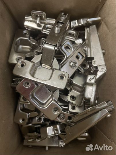 Петли мебельные