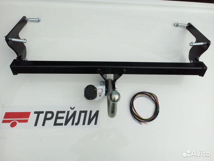 Фаркоп Ford Focus I HB,sedan 1998-2005 Е