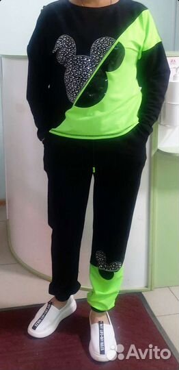 Спортивный костюм женский 48 50 новый