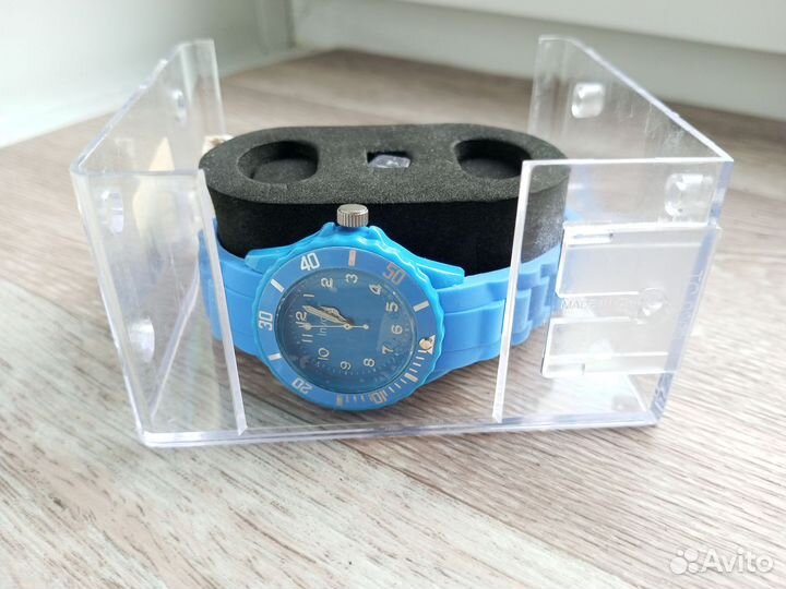 Наручные часы Involti