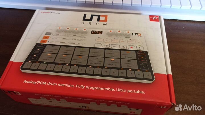 Драм-машина IK Multimedia Uno Drum