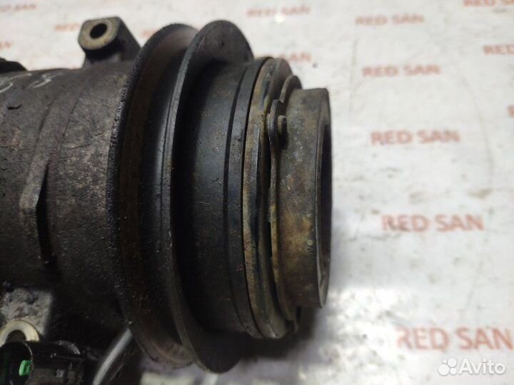 Компрессор кондиционера Mitsubishi Pajero 3 V78W