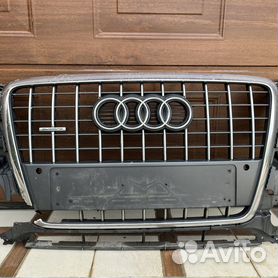 Audi Q5 решётка радиатора, оригинал, Германия