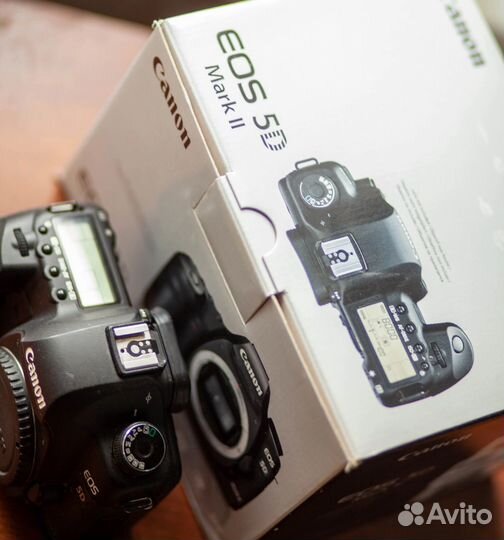 Зеркальный фотоаппарат Canon 5d mark ll