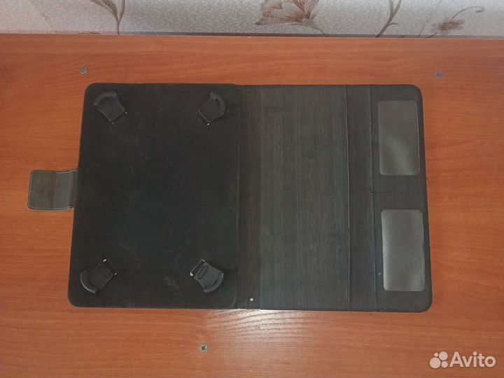 Чехол на планшет марку не знаю