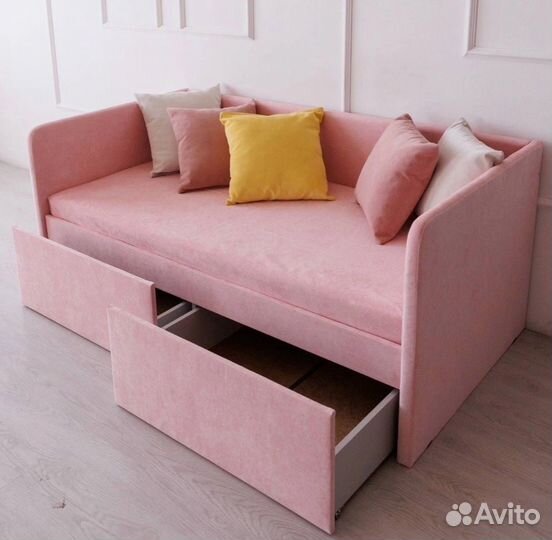 Детская кровать мягкая