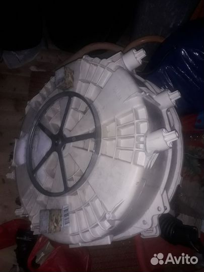 Стиральная машина Indesit wiun 102 81 82 запчасти