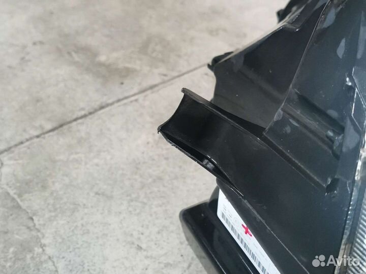 Фара левая Renault Duster