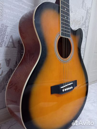 Акустическая гитара