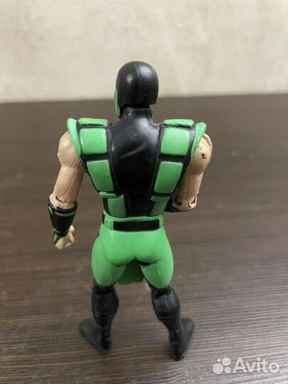 Фигурка mortal kombat classic 10 см Reptile