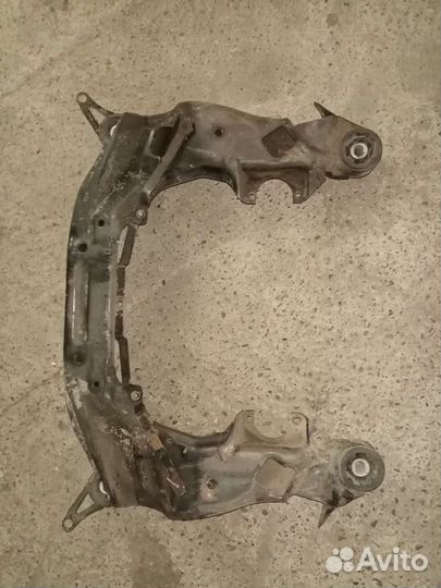 Подрамник ауди audi a6 C5