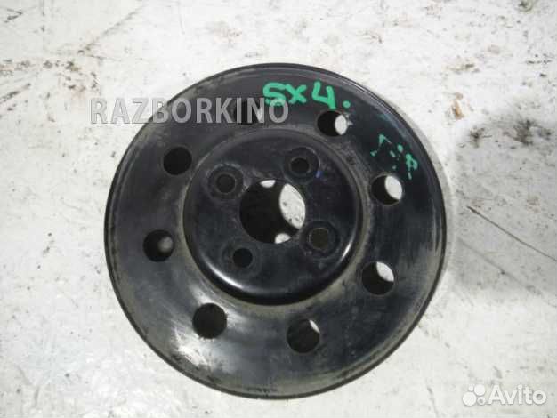 Шкив помпы Сузуки