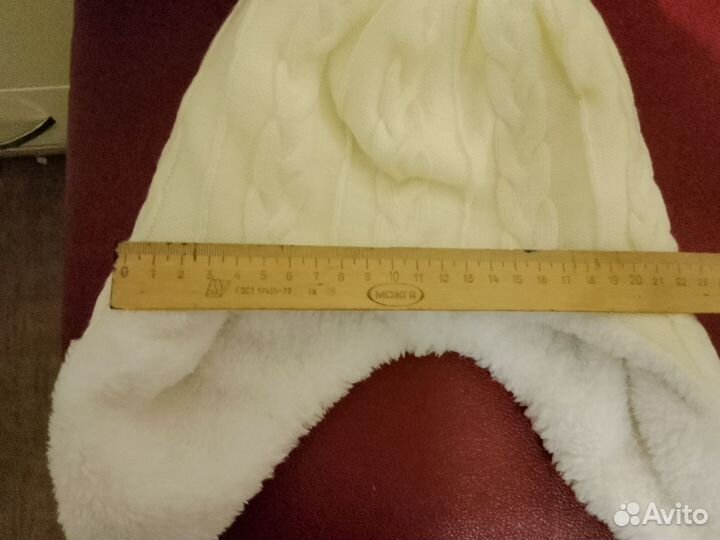 Шапка для девочки новая