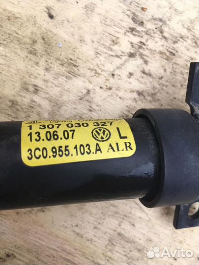 Форсунка омывателя фар VW Passat b6