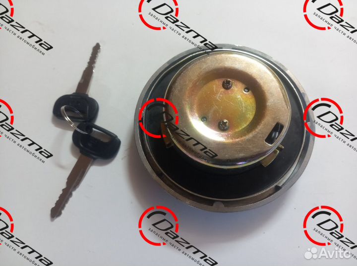 Zevs CY87164 Крышка топливного бака hino 500 с клю