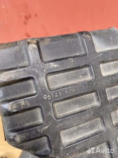 Корпус воздушного фильтра daewoo nexia 1.5 8v