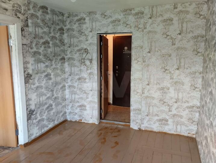 Комната 31 м² в 2-к., 3/5 эт.