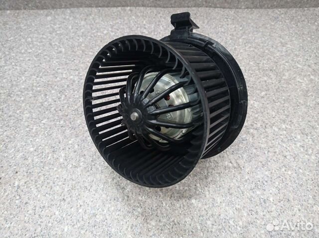 Моторчик отопителя Renault Duster