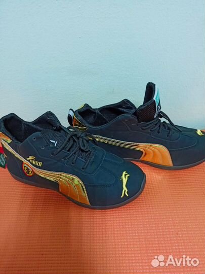 Кроссовки летние