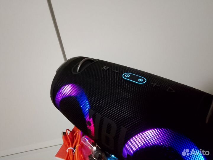 Блютуз колонка JBL Xtreme 3 подсветка
