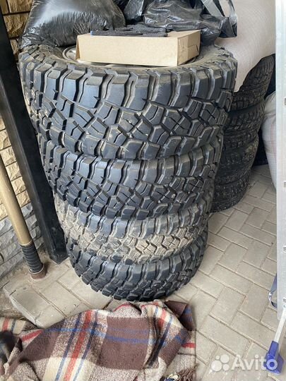 Bfgoodrich Mud-Terrain T/A KM3 265/65 R17