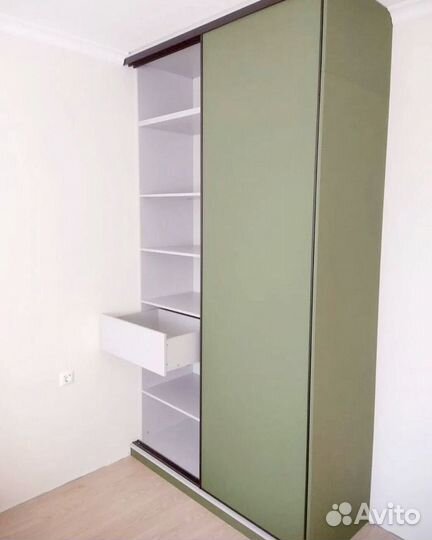 Шкаф купе встроенный