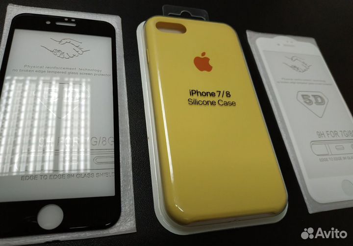 При любом ремонте iPhone (чехол+стекло)