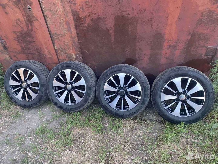 Continental ContiVikingContact 6 215/55 R16