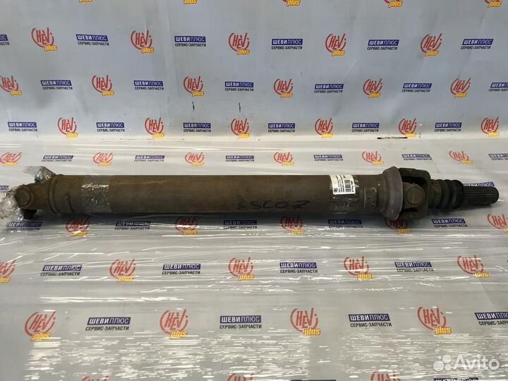 Вал карданный Cadillac Escalade