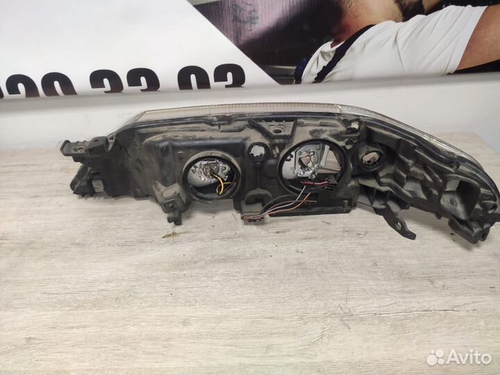 Фара правая Рено лагуна 2 Renault Laguna 2