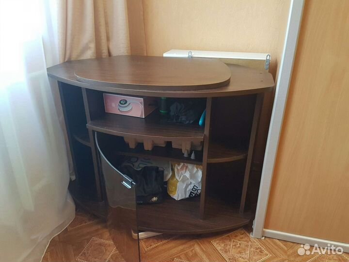 Тумба под телевизор