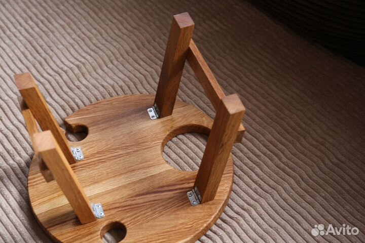 Винные столики оптом