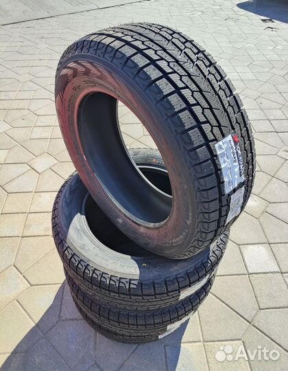 Yokohama Ice Guard G075 235/55 R20 102