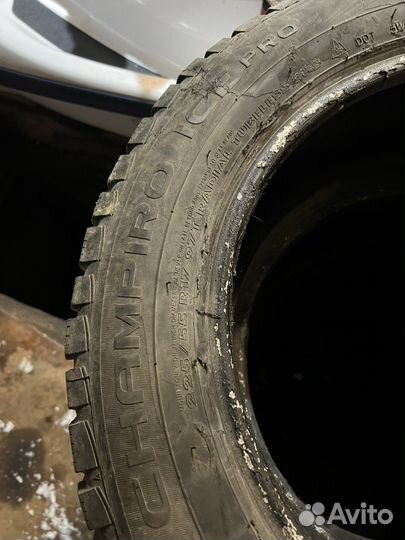 Double Camel L-501 225/55 R17