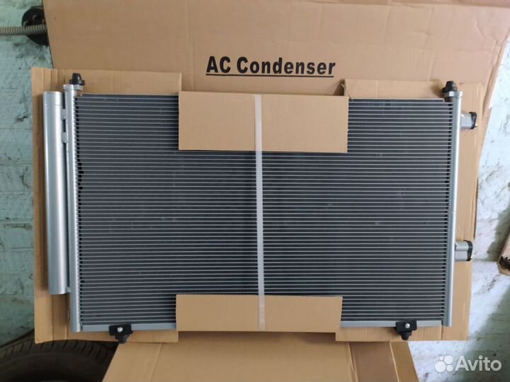 Радиатор кондиционера Toyota Rav 4 IV