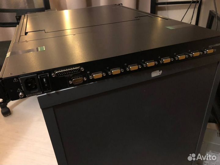 KVM консоль с переключателем aten CL5708M / CL5708
