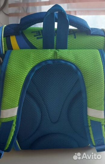 Школьный рюкзак