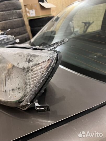 Фары передние granta