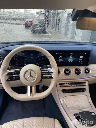 Mercedes-Benz E-класс 2.0 AT, 2022, 9 км
