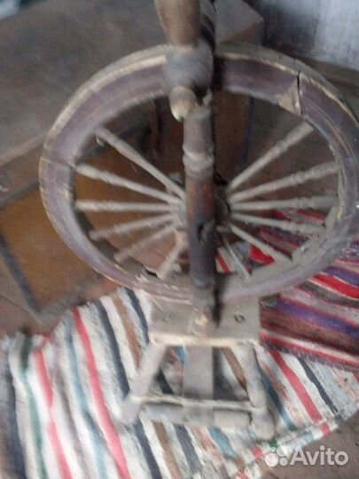 Старинная прялка