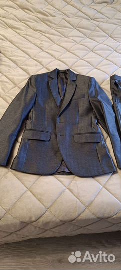 Школьный костюм для мальчика 134 серый