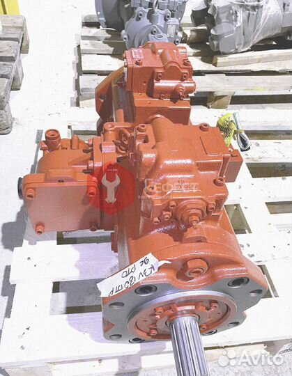 Основной насос Hyundai 31NA-10021