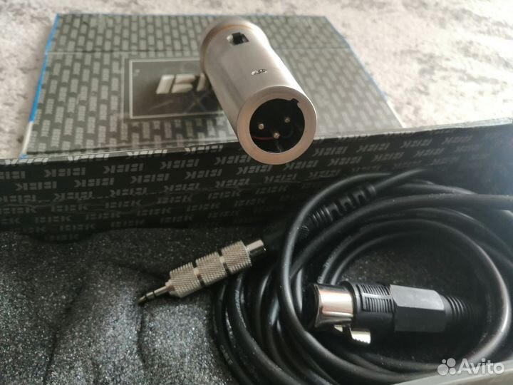 Студийный микрофон