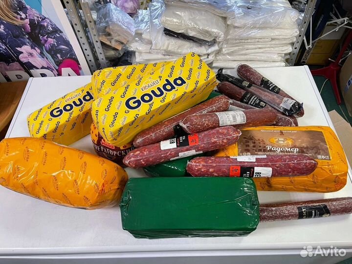 Сыры в ассортименте